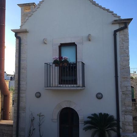 Casa Torre Di Mactheus Petraro Apartment Giovinazzo Exterior foto
