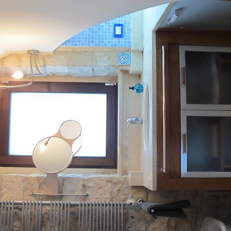 Casa Torre Di Mactheus Petraro Apartment Giovinazzo Exterior foto