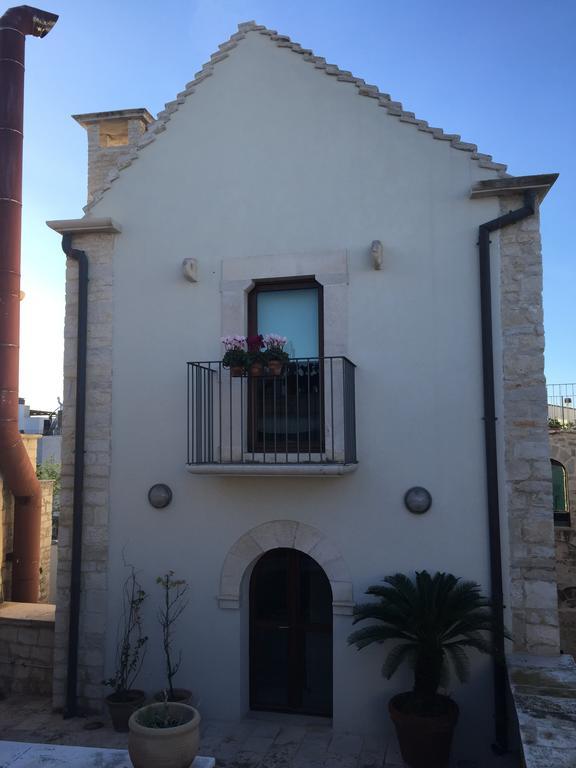 Casa Torre Di Mactheus Petraro Apartment Giovinazzo Exterior foto