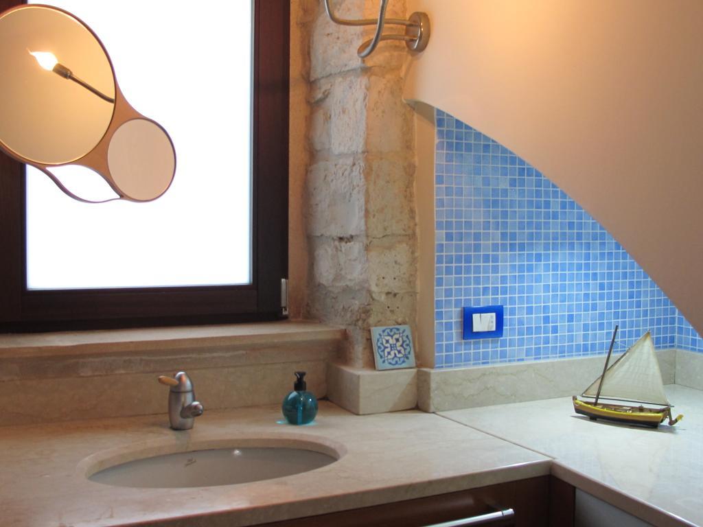Casa Torre Di Mactheus Petraro Apartment Giovinazzo Cameră foto